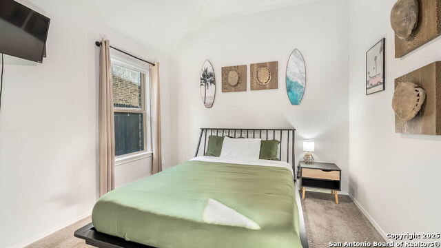 Image 15 of 20 For 2105 Elysian