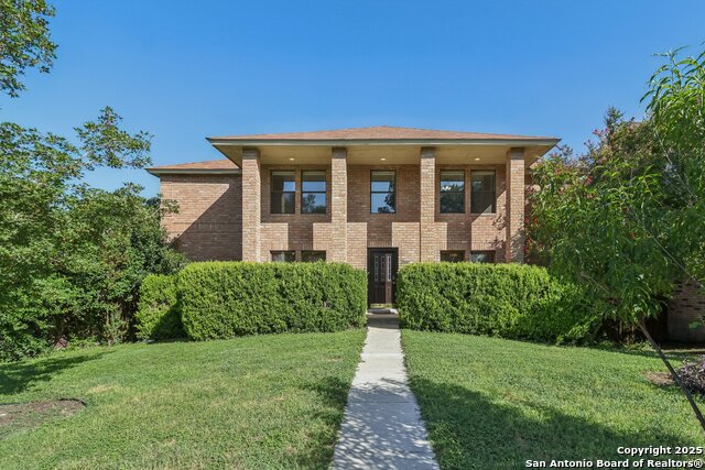 Image 3 of 65 For 11007 Oaktree Park