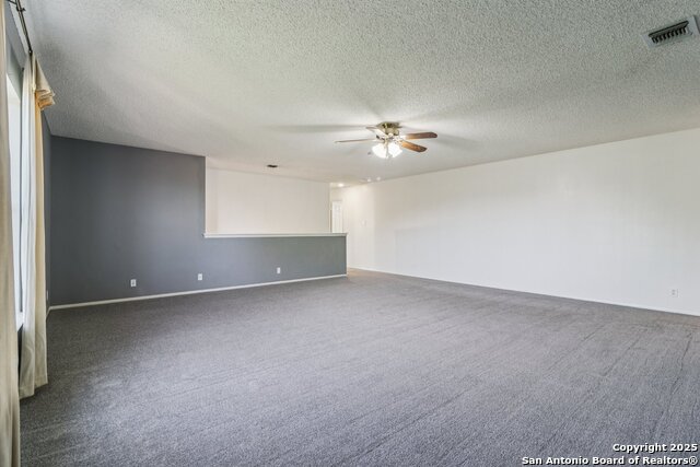 Image 36 of 65 For 11007 Oaktree Park
