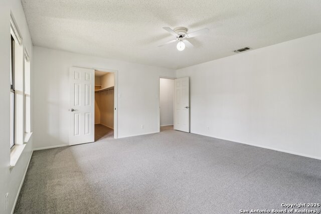 Image 42 of 65 For 11007 Oaktree Park