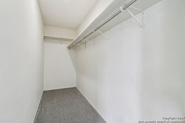 Image 43 of 65 For 11007 Oaktree Park