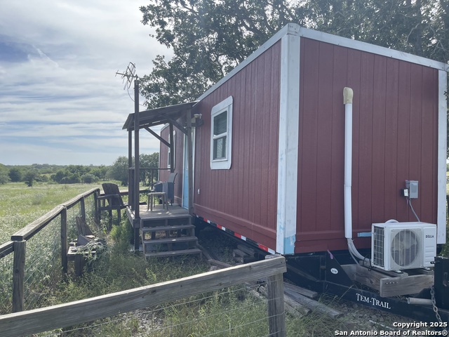 Listing photo id 8 for 4011 County Road 296