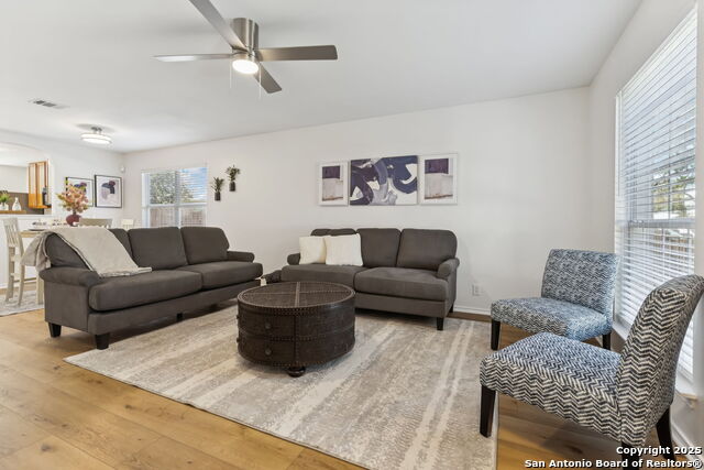 Image 4 of 32 For 5306 Missouri Bend