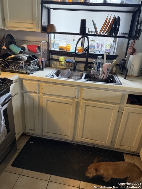 Image 40 of 50 For 9147 Autumn Storm