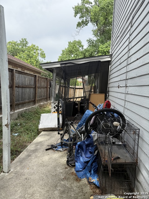 Image 47 of 50 For 9147 Autumn Storm