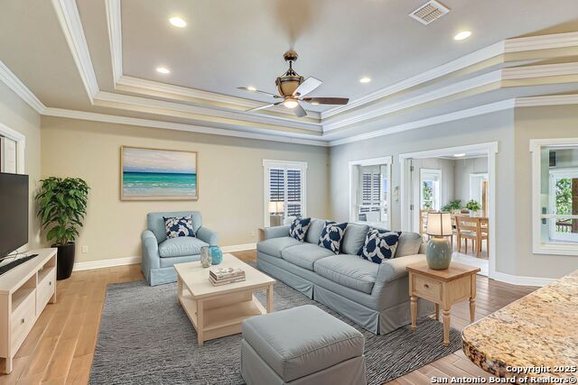 Listing photo id 10 for 113 Bay Court