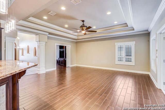 Listing photo id 13 for 113 Bay Court