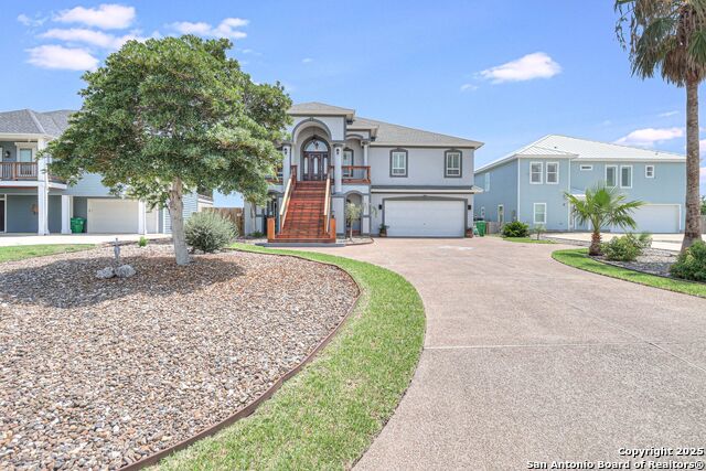 Listing photo id 0 for 113 Bay Court