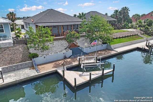 Listing photo id 38 for 113 Bay Court