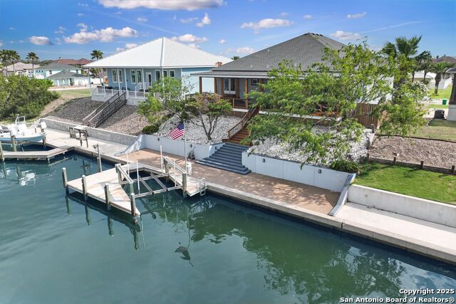 Listing photo id 39 for 113 Bay Court