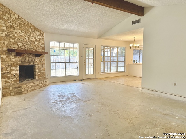 Image 10 of 30 For 5819 Champions Hill Dr.
