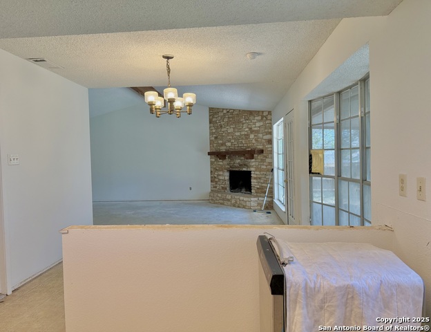 Image 8 of 30 For 5819 Champions Hill Dr.