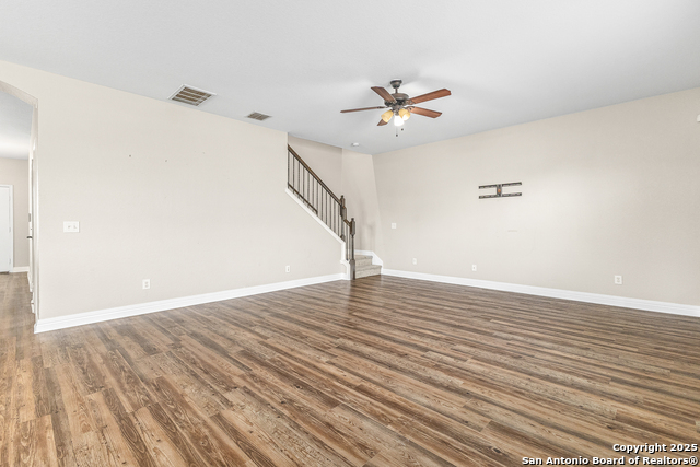Image 12 of 27 For 609 Community
