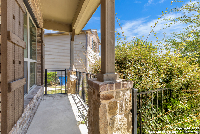 Image 4 of 27 For 609 Community