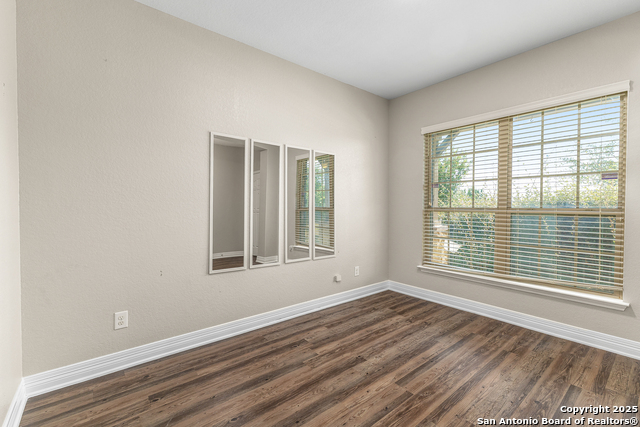 Image 6 of 27 For 609 Community
