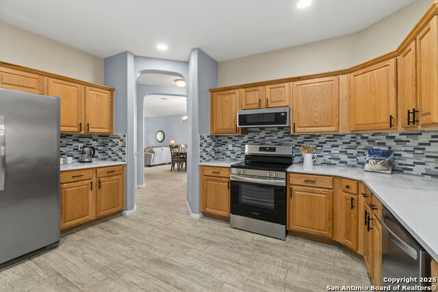 Image 7 of 32 For 23003 Tornillo Drive