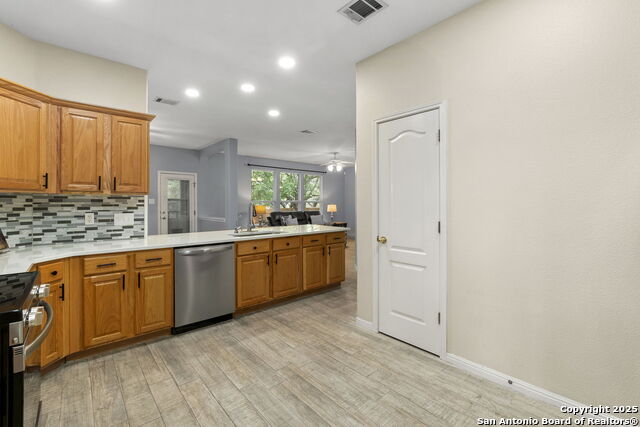 Image 9 of 32 For 23003 Tornillo Drive