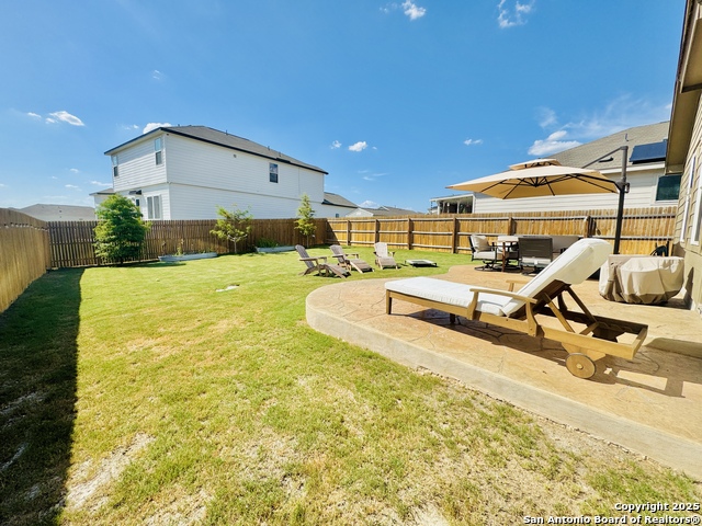 Listing photo id 8 for 5827 Seaside Manor