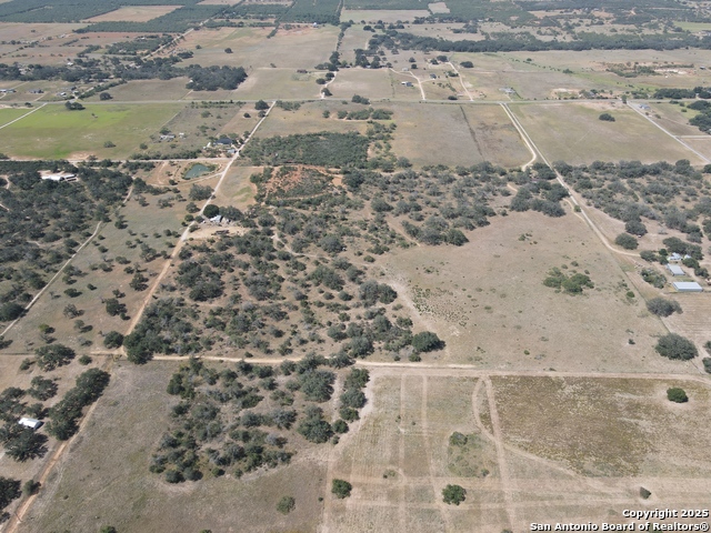 Listing photo id 1 for 225 Pratt