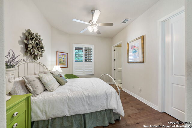 Image 20 of 36 For 9931 Barefoot Way