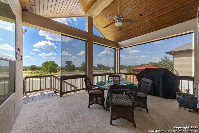 Image 28 of 36 For 9931 Barefoot Way