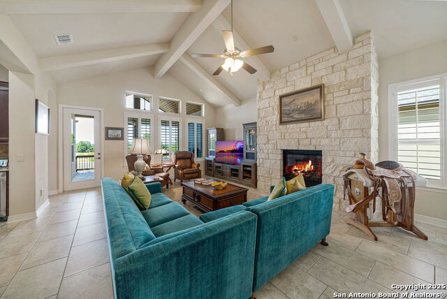 Image 4 of 36 For 9931 Barefoot Way