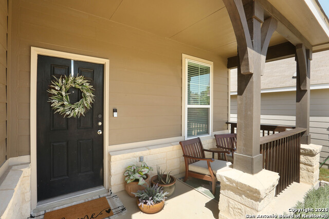Image 4 of 25 For 27315 Hapgood Place