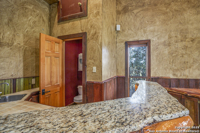 Image 17 of 53 For 2205 Field Rd.