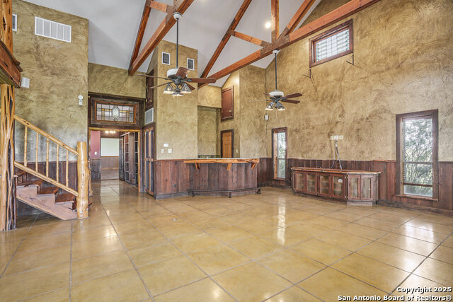 Image 19 of 53 For 2205 Field Rd.