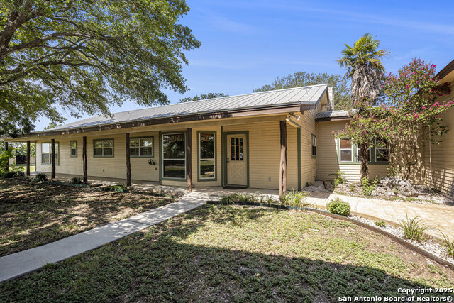 Image 3 of 53 For 2205 Field Rd.