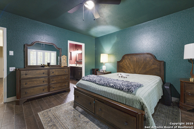 Image 13 of 40 For 922 Hedgestone Dr