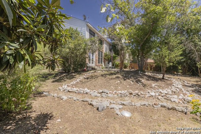Image 28 of 40 For 922 Hedgestone Dr