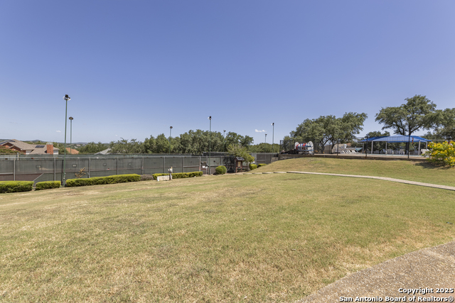Image 35 of 40 For 922 Hedgestone Dr