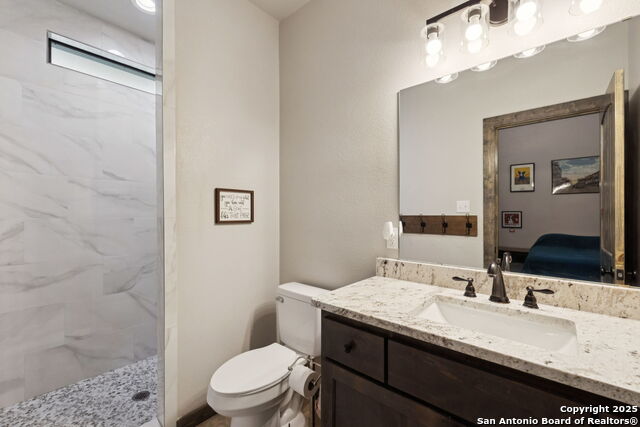 Listing photo id 14 for 49 Mountain Valley Drive