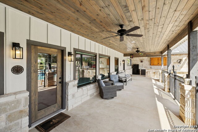Listing photo id 25 for 49 Mountain Valley Drive