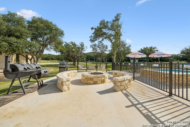 Listing photo id 28 for 49 Mountain Valley Drive