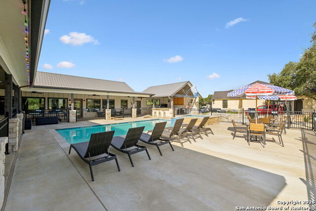 Listing photo id 32 for 49 Mountain Valley Drive