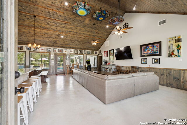 Listing photo id 2 for 49 Mountain Valley Drive