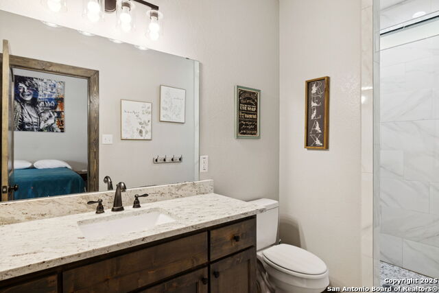 Listing photo id 13 for 1723 Mountain Valley Drive