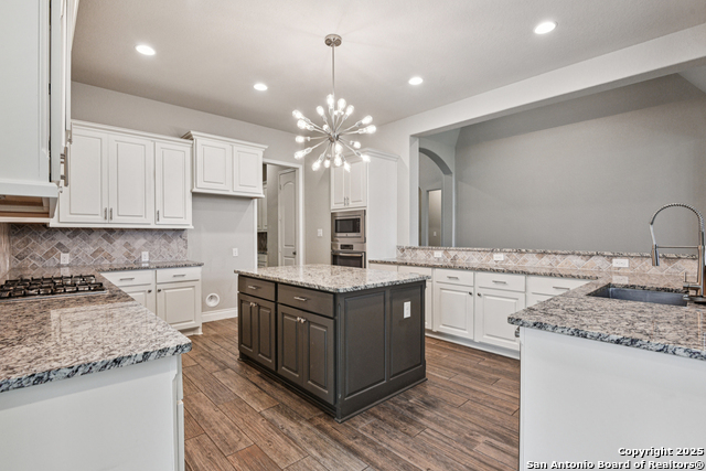 Image 17 of 79 For 14231 Shetland Way