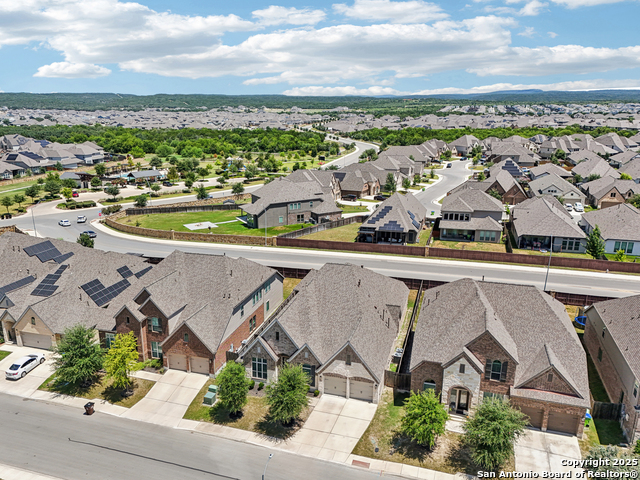 Image 51 of 79 For 14231 Shetland Way