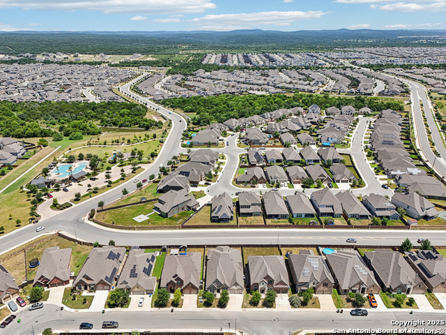 Image 53 of 79 For 14231 Shetland Way