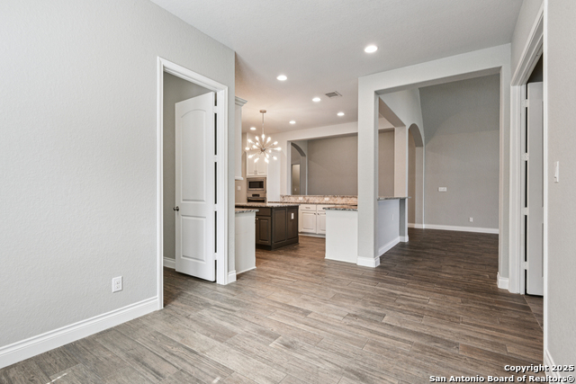 Image 6 of 79 For 14231 Shetland Way