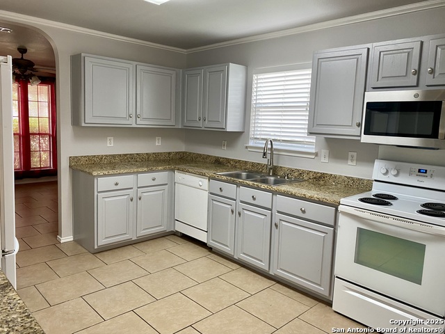 Image 3 of 28 For 9003 Quaker