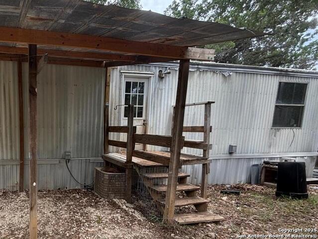 Image 22 of 26 For 7714 Whartons Dock