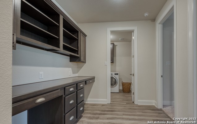 Listing photo id 19 for 245 Sigel Ave