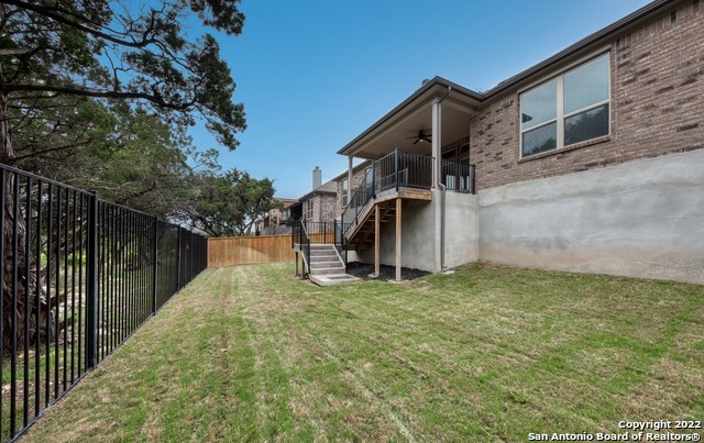 Listing photo id 29 for 245 Sigel Ave
