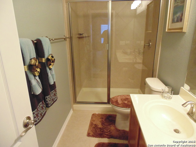 Image 21 of 25 For 10903 Fox Crest