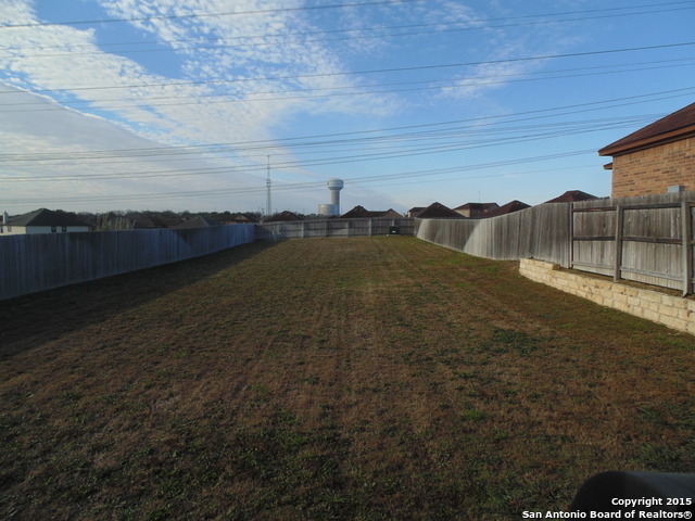Image 24 of 25 For 10903 Fox Crest