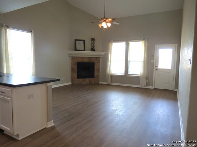 Image 2 of 16 For 342 Maple Way